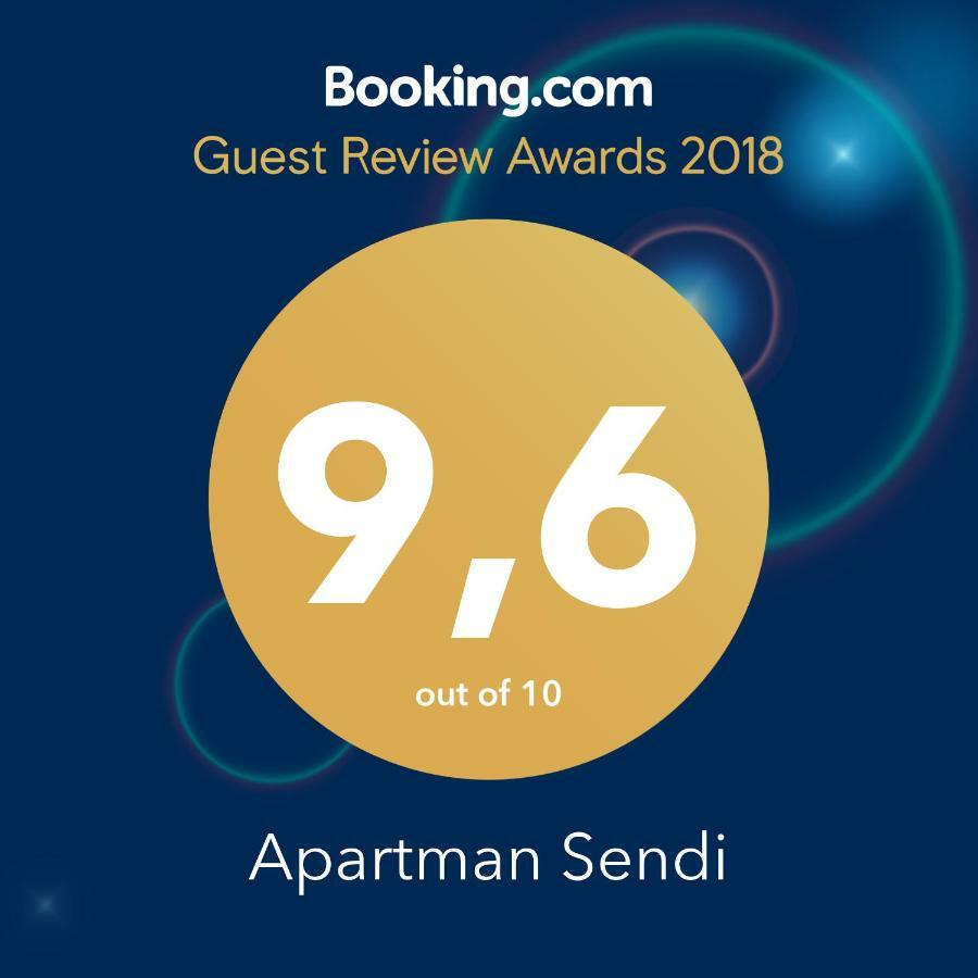 Apartman Sendi Pula Luaran gambar